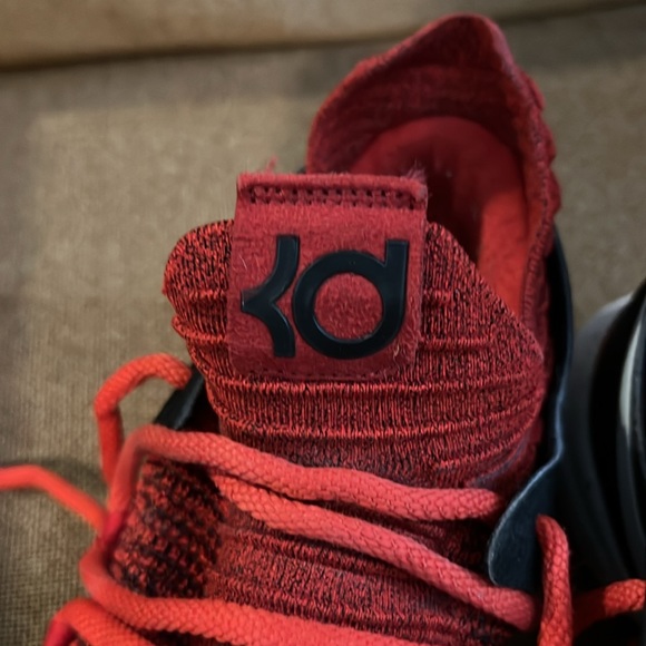 KD Nike Basketball Sneakers in Red Velvet - Picture 4 of 6